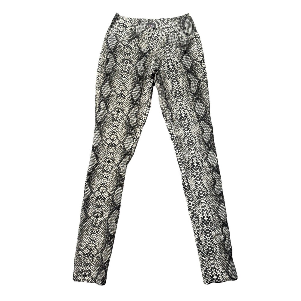 Dots Juniors 3/4 Leggings Gray Snakeskin Print Wrap Waist Stretch Pull On Pants